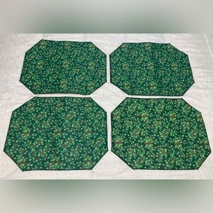 Vintage Christmas Red and Green Holly Berry Cloth Placemats Set of 4